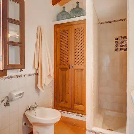 Casa Con Vila